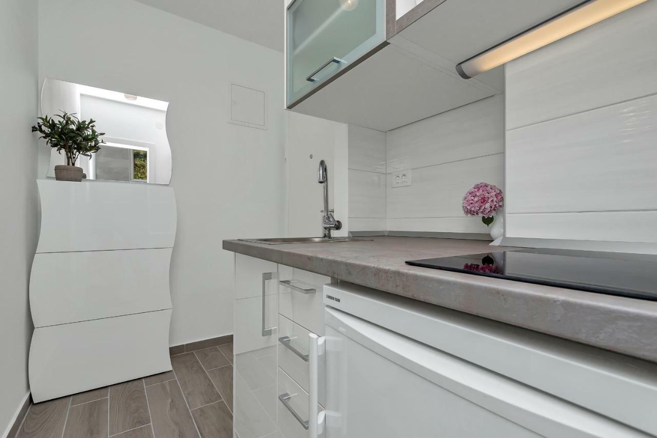 Apartment Kate Podgora Eksteriør billede