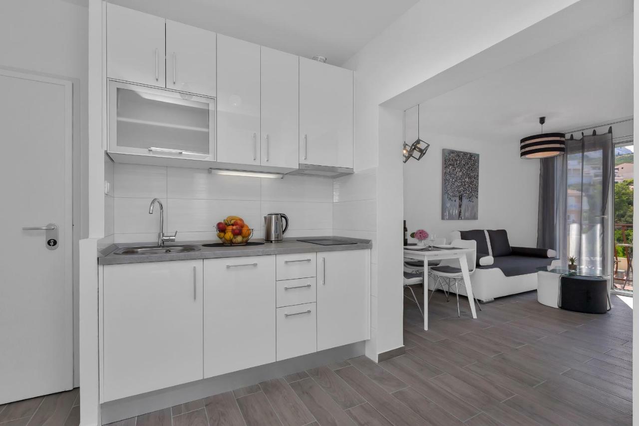 Apartment Kate Podgora Eksteriør billede